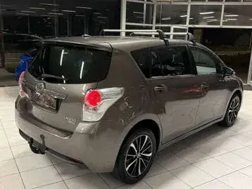 Toyota Verso 2018 photo 4