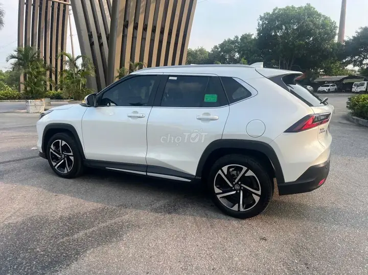 Toyota Yaris Cross 2025 photo 4
