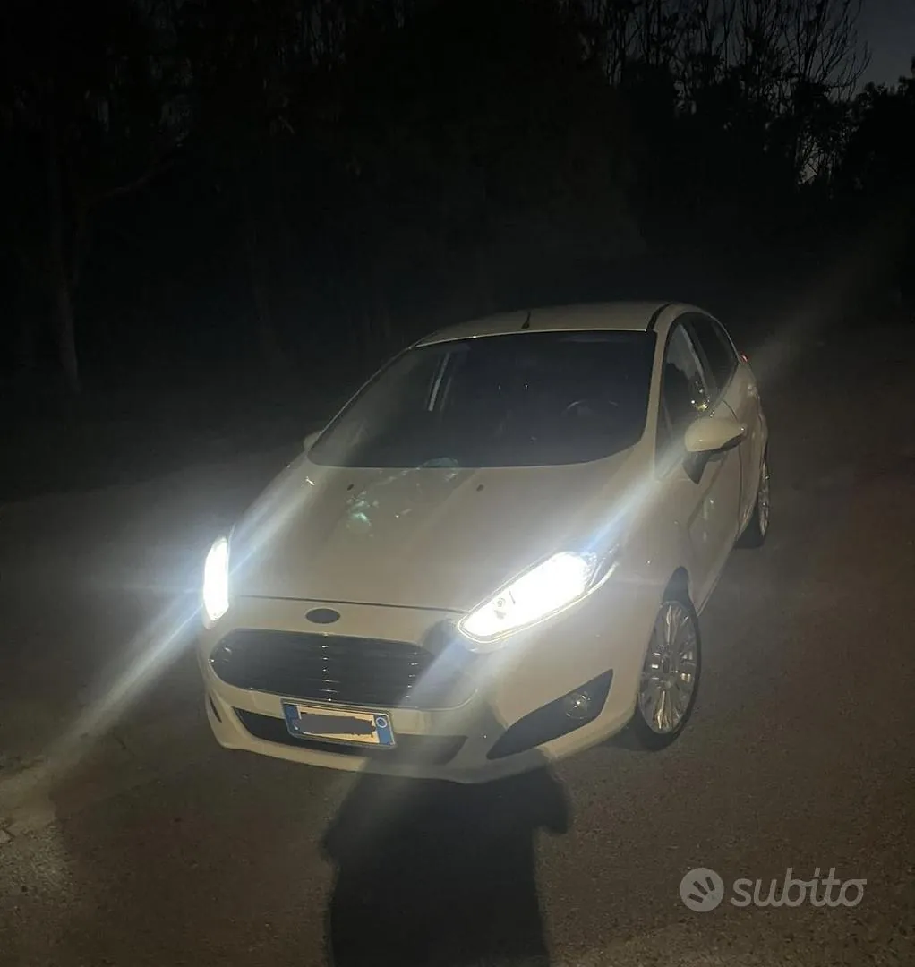 Ford Fiesta 2015 photo 4