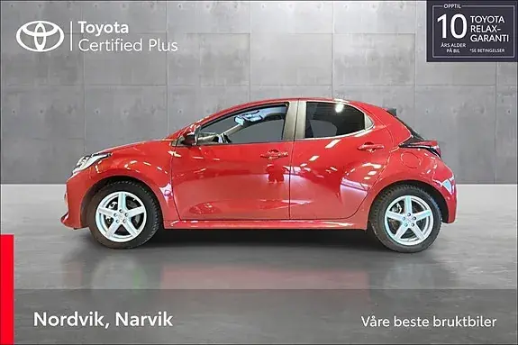 Toyota Yaris 2024 photo 2