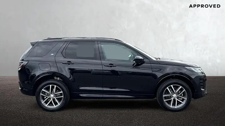 Land Rover Discovery Sport 2026 photo 5