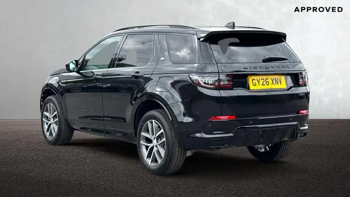 Land Rover Discovery Sport 2026 photo 2