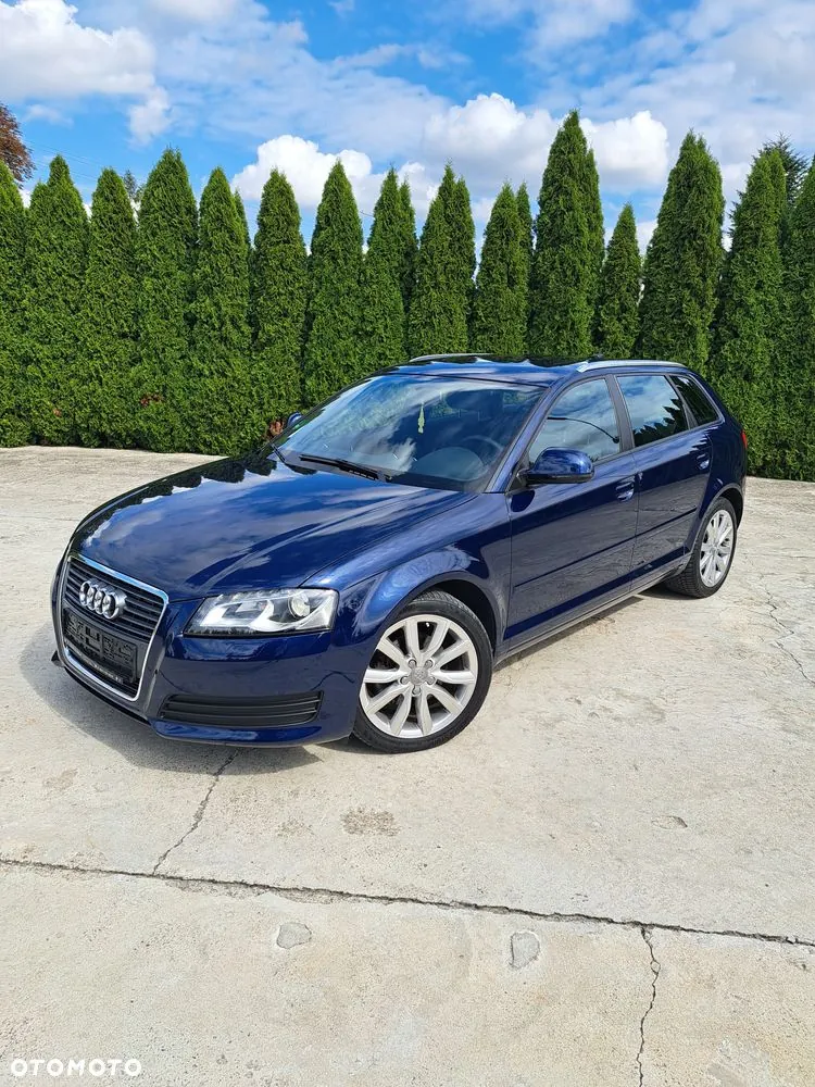 Audi A3 Sportback 2010 photo 5