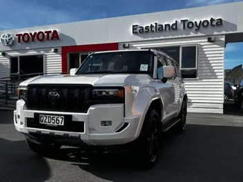 Toyota Land Cruiser Prado 2024 photo 4