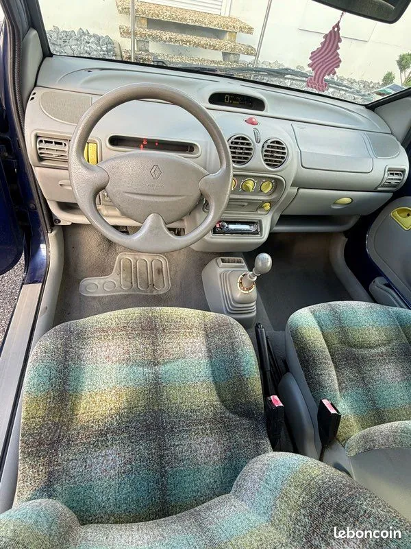 Renault Twingo 1999 photo 3
