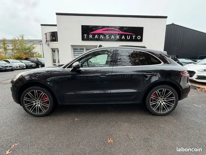 Porsche Macan 2016 photo 2