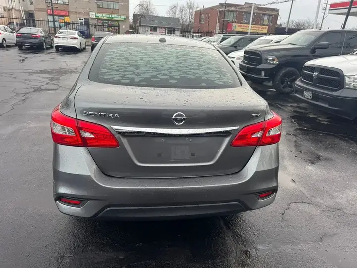 Nissan Sentra 2017 photo 5