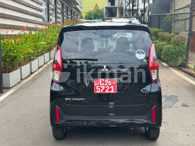 Mitsubishi Ek Wagon 2024 photo 4