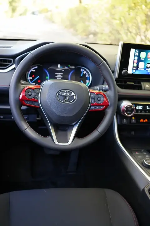 Toyota Rav4 2023 photo 4