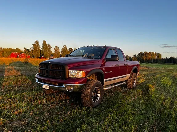 Dodge Ram 3500 2003 photo 4