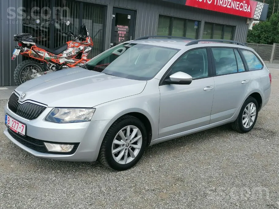 Skoda Octavia 2013 photo 2