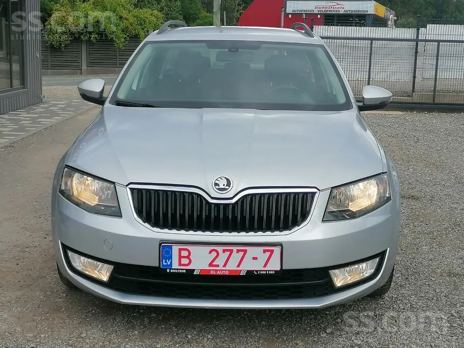 Skoda Octavia 2013 photo 3