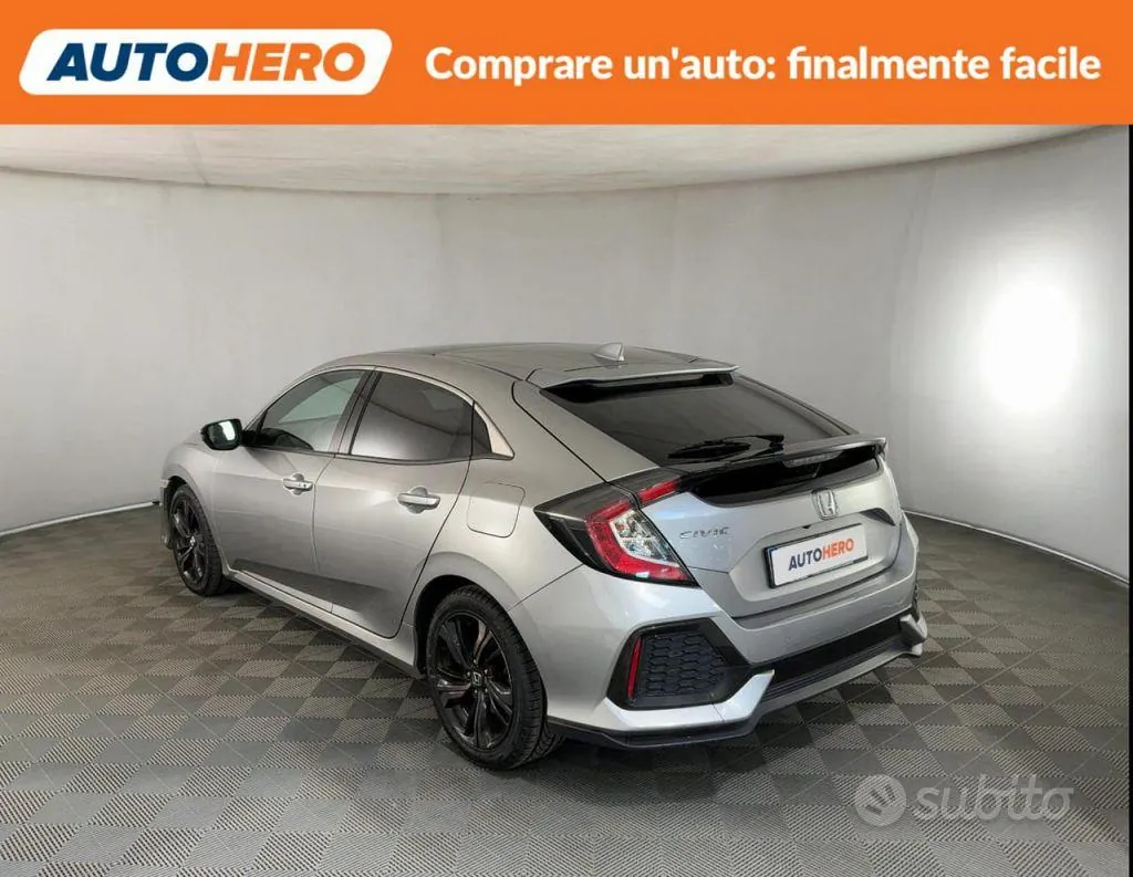 Honda Civic 2018 photo 4