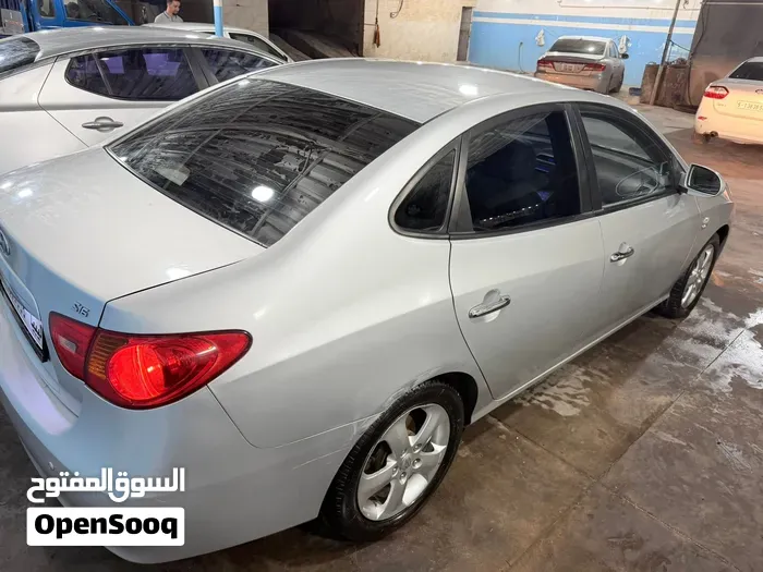 Hyundai Avante 2008 photo 2
