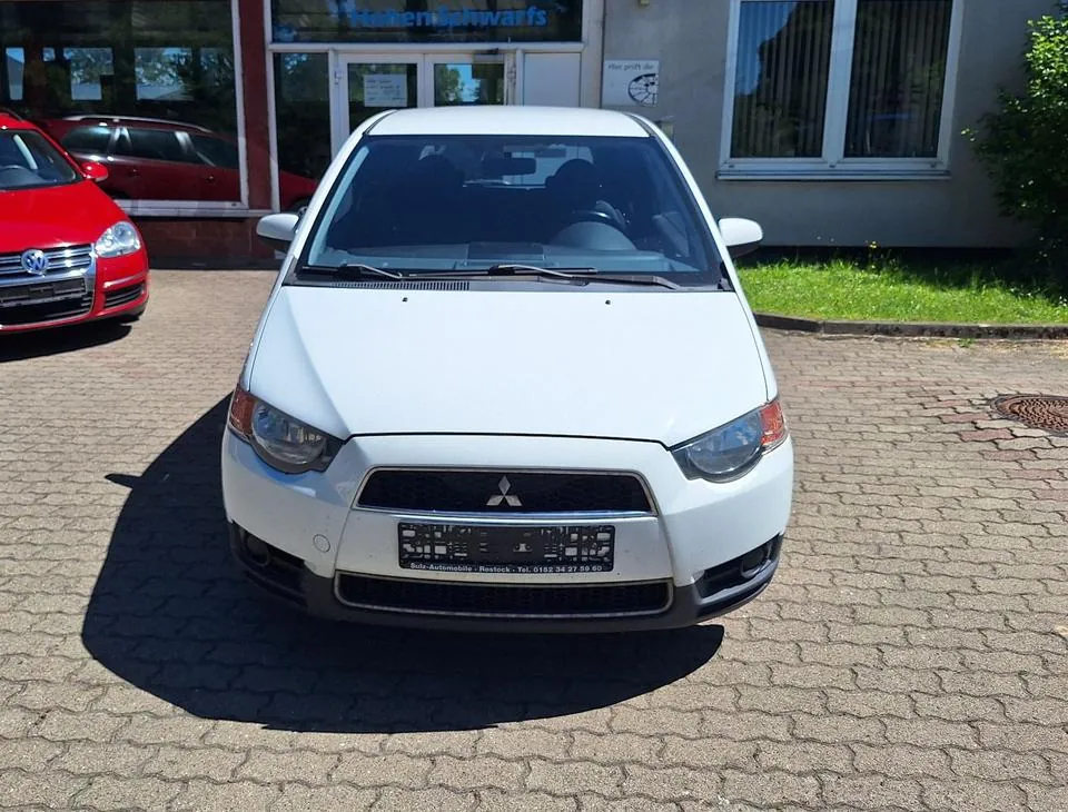 Mitsubishi Colt