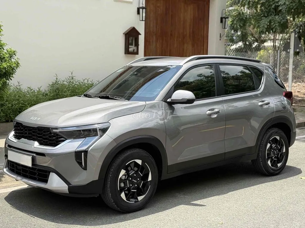 Kia Sonet 2025 photo 2