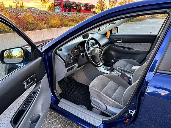 Mazda 6 2005 photo 4