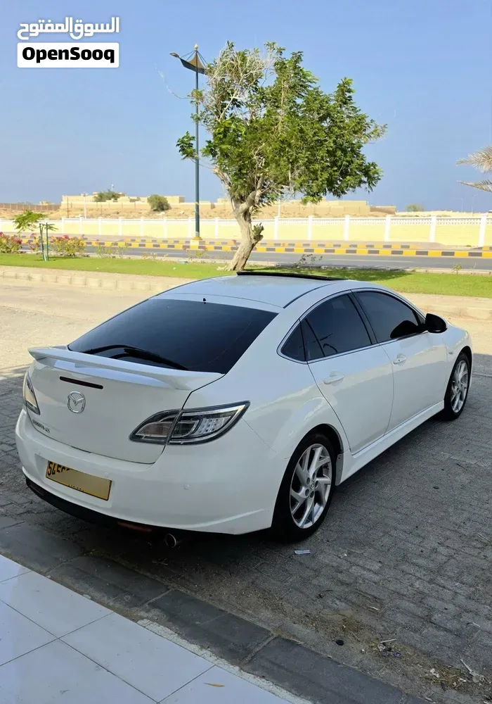 Mazda 6 Luxe 2011 photo 4