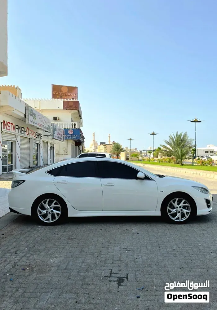 Mazda 6 Luxe 2011 photo 3