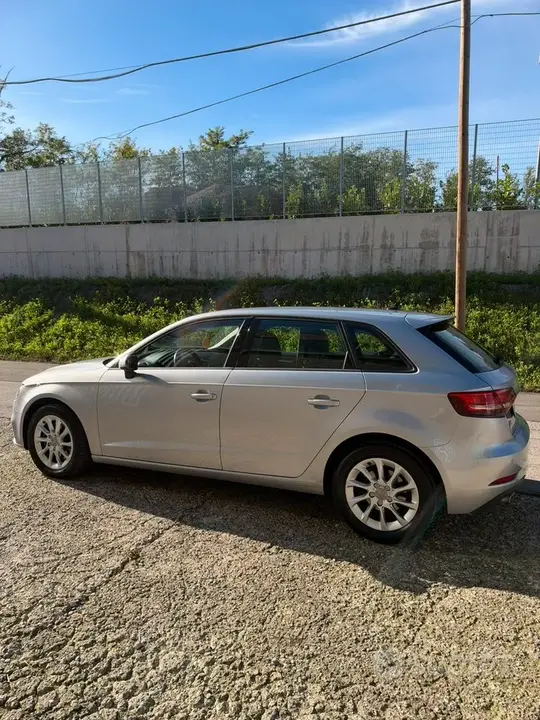 Audi A3 2018 photo 2