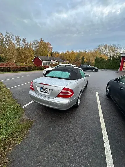 Mercedes-Benz Clk 320 2004 photo 3