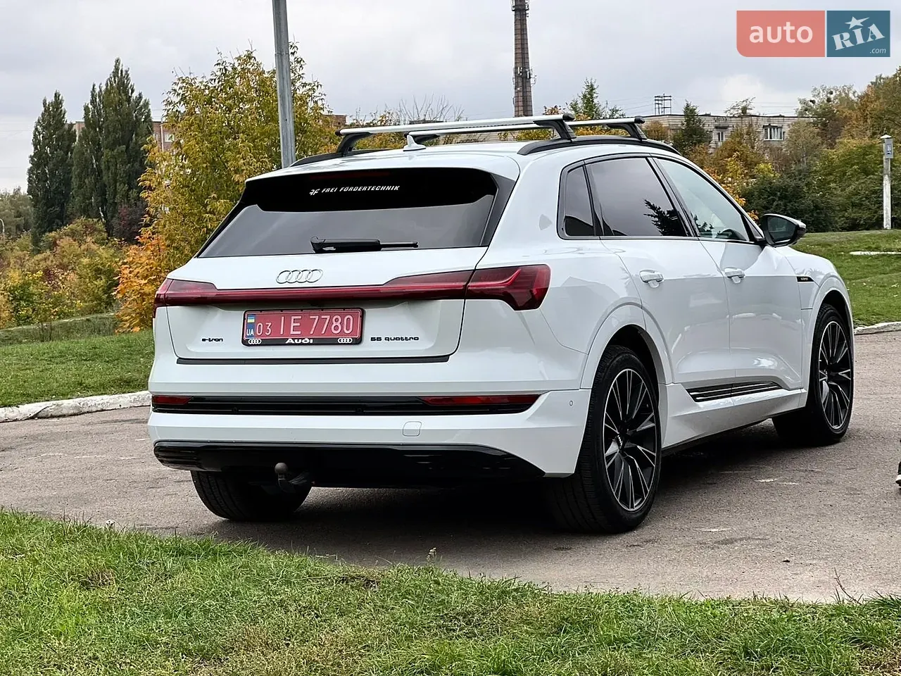 Audi E-Tron 2019 photo 3