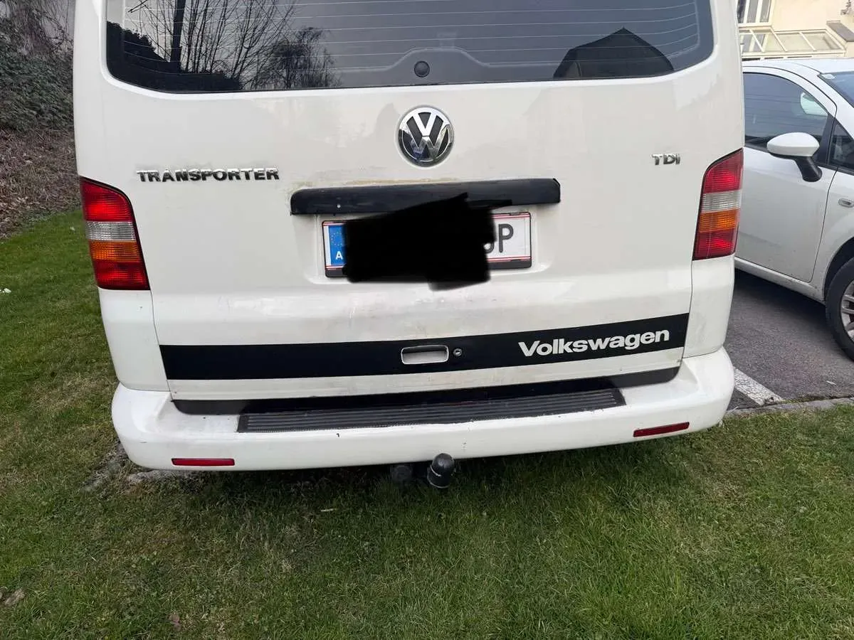 Volkswagen T5 2009 photo 3