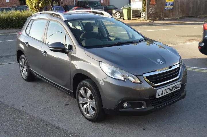 Peugeot 2008 2013 photo 2