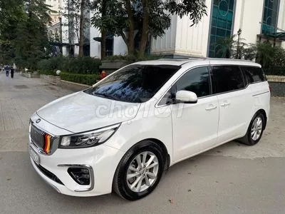 Kia Sedona 2018 photo 3