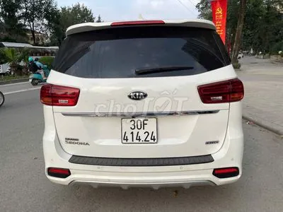 Kia Sedona 2018 photo 4