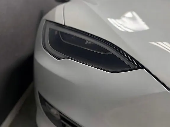 Tesla Model S 2017 photo 5