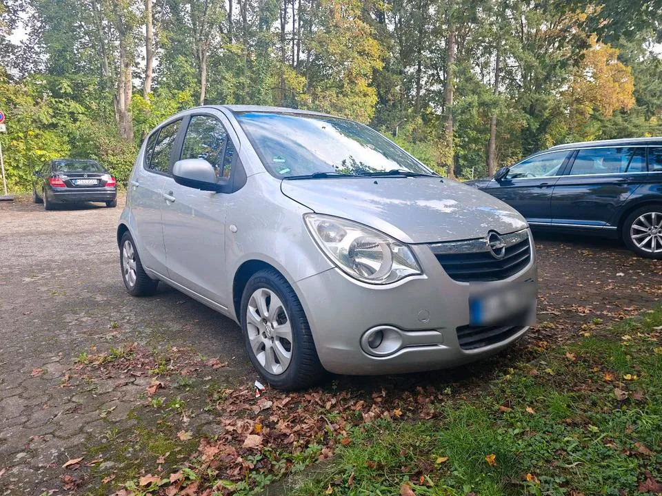 Opel Agila