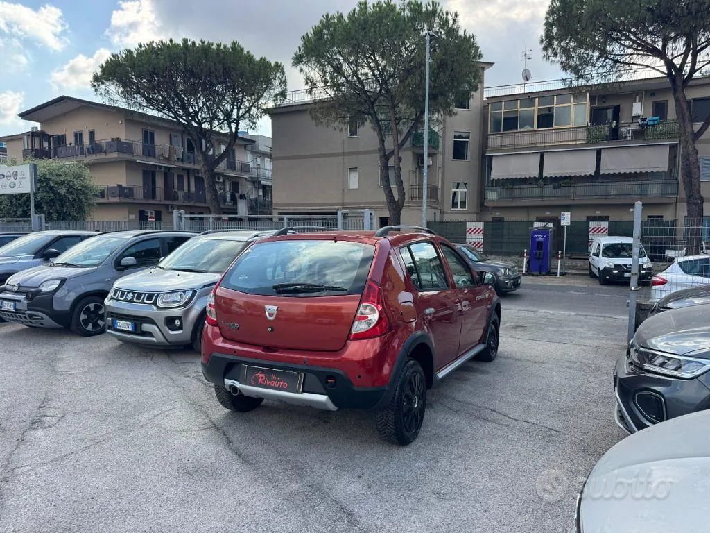 Dacia Sandero 2010 photo 5