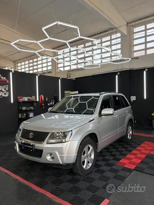Suzuki Grand Vitara 2012 photo 4