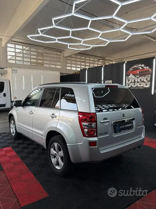 Suzuki Grand Vitara 2012 photo 5
