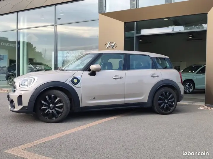 Mini Countryman 2022 photo 2
