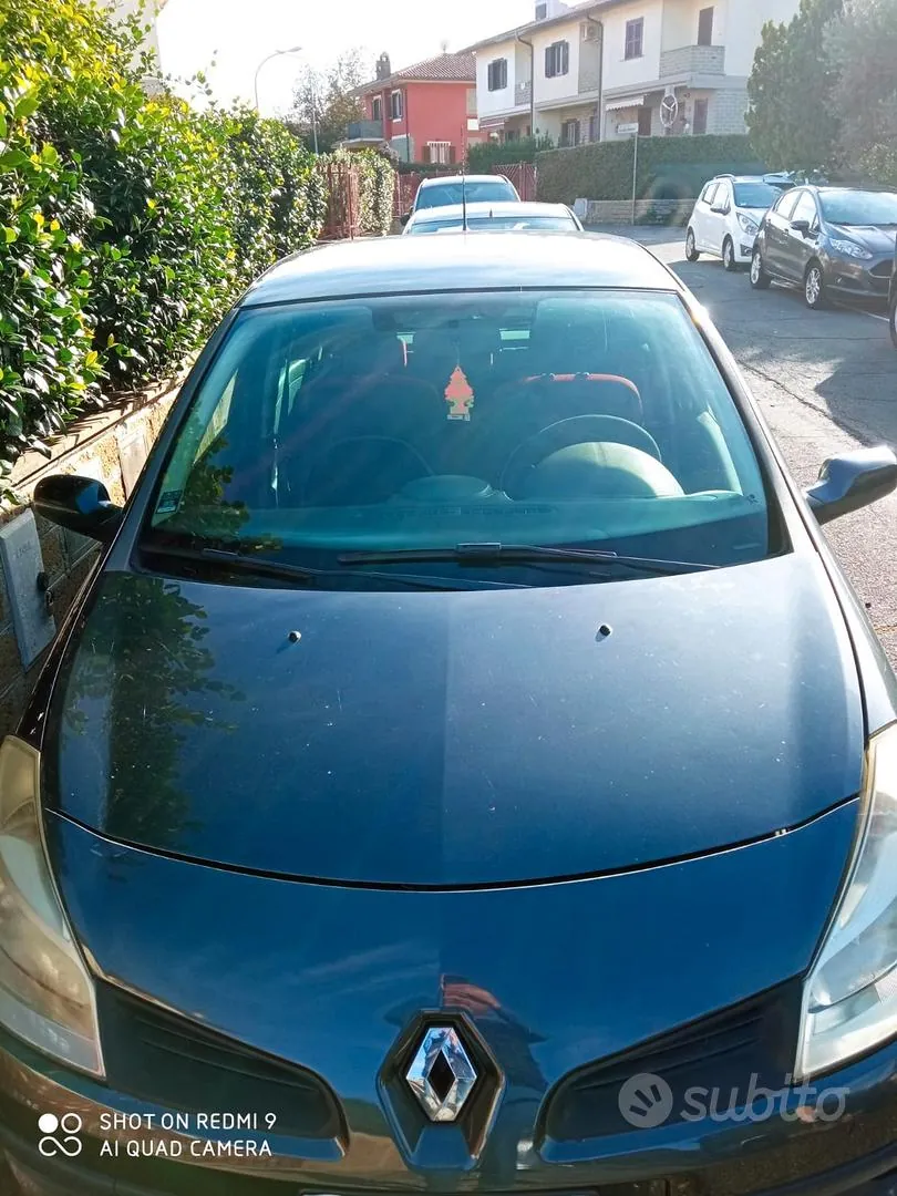 Renault Clio 2008 photo 3