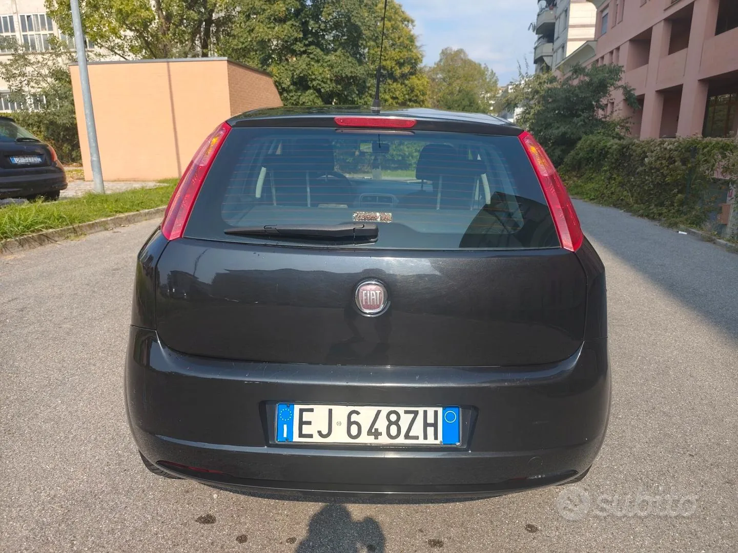 Fiat Grande Punto 2011 photo 5