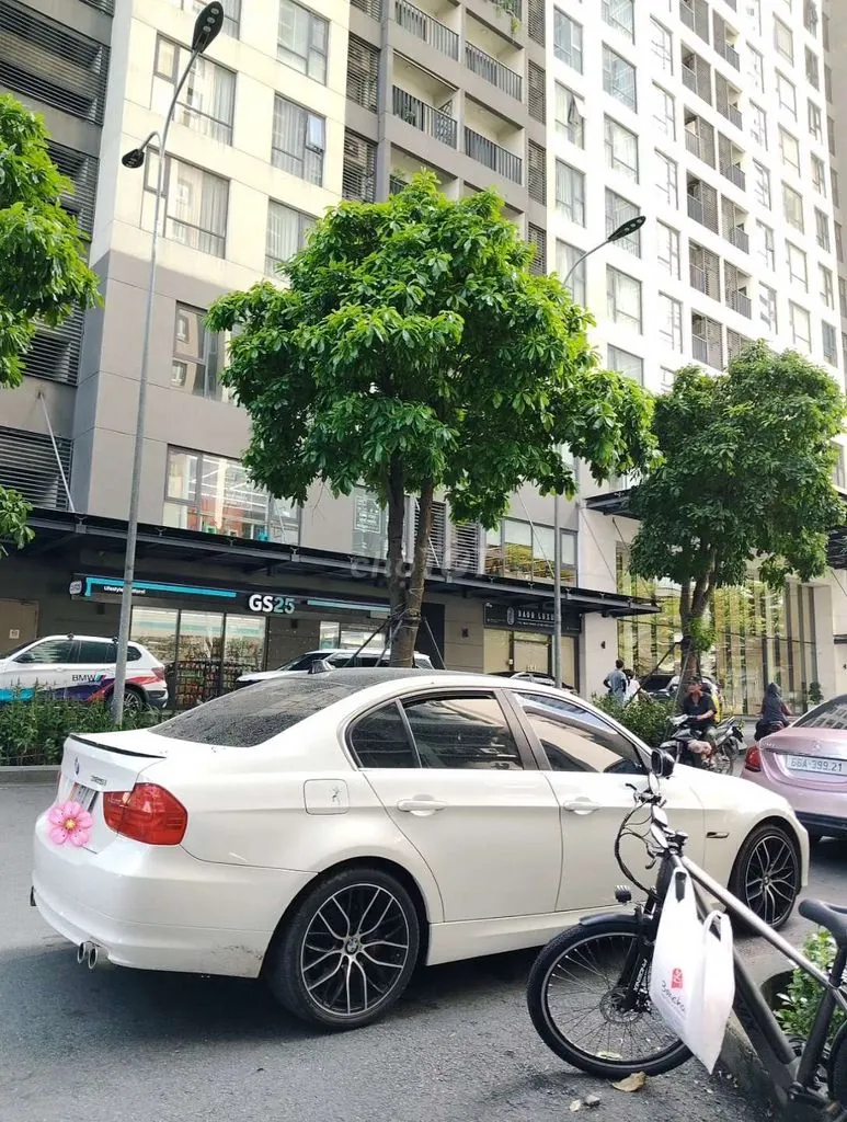 BMW 3 Series 2017 photo 5