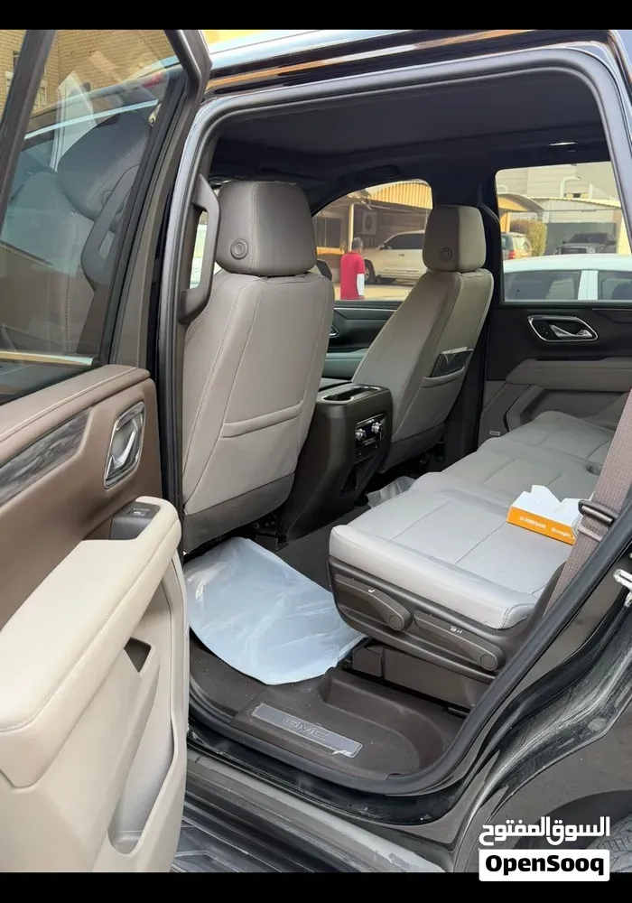 GMC Yukon 2023 photo 4
