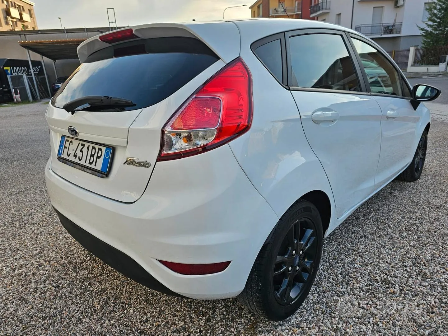 Ford Fiesta 2016 photo 5