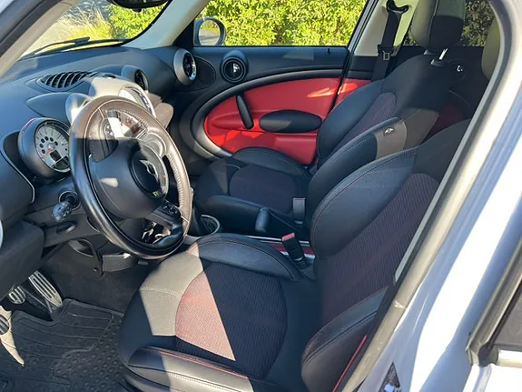 Mini Countryman Cooper S 2011 photo 3