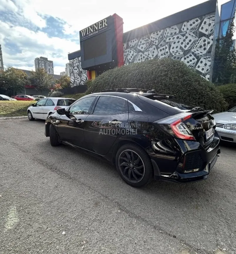 Honda Civic 2017 photo 4
