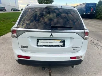 Mitsubishi Outlander 2014 photo 3