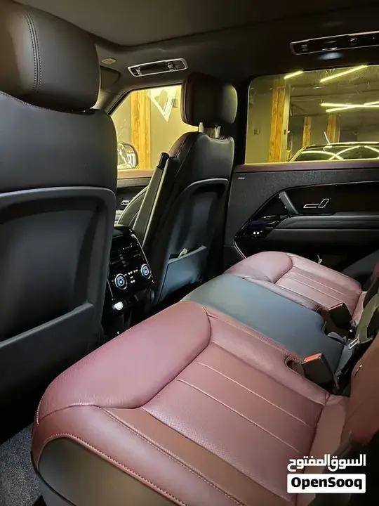 Land Rover Evoque 2026 photo 5