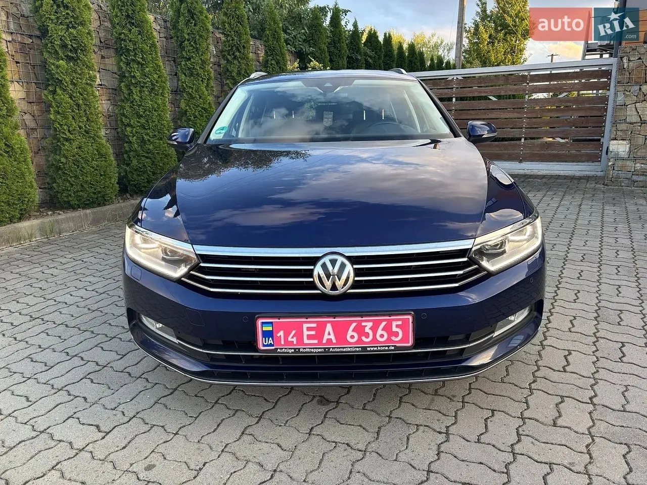 Volkswagen Passat 2019 photo 3