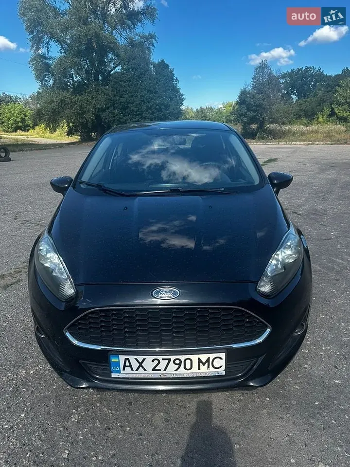 Ford Fiesta 2014 photo 4