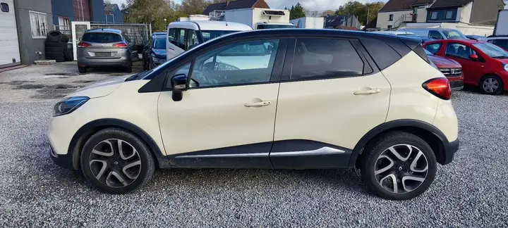 Renault Captur 2015 photo 4