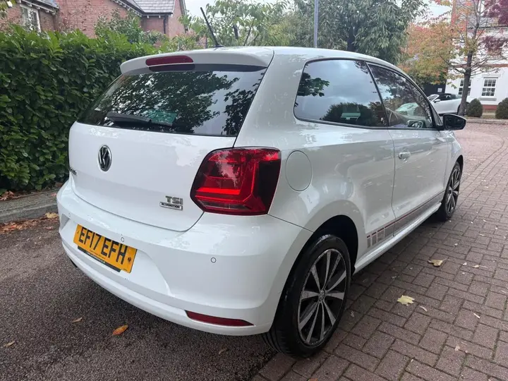 Volkswagen Polo 2017 photo 3