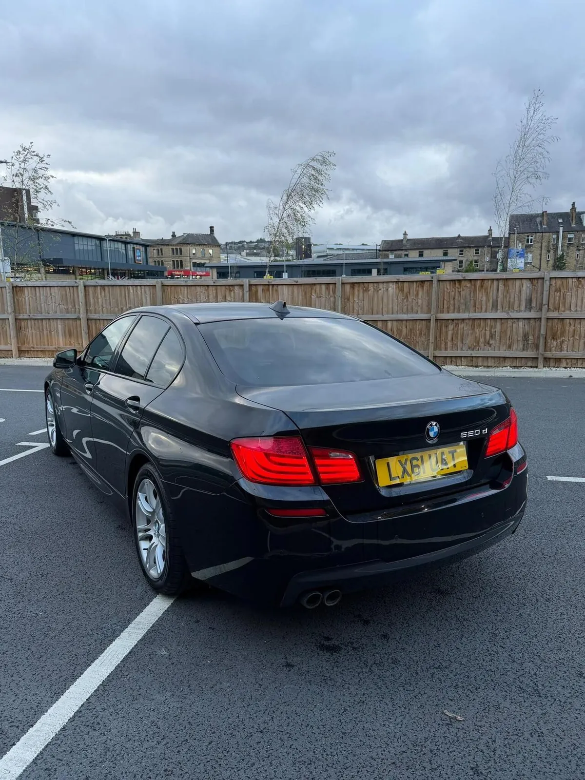 BMW 5 Series 2011 photo 5
